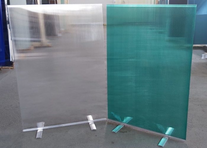 Zaštitne pregrade od lexana-menspred-doo (2)